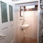 Plousiadi΄s Stone House * Paloi