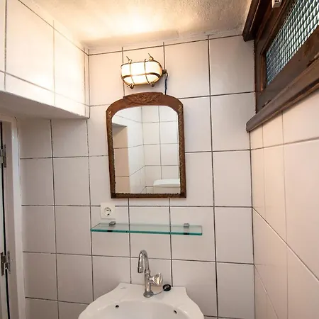 Apartamento Plousiadi΄s Stone House Skála