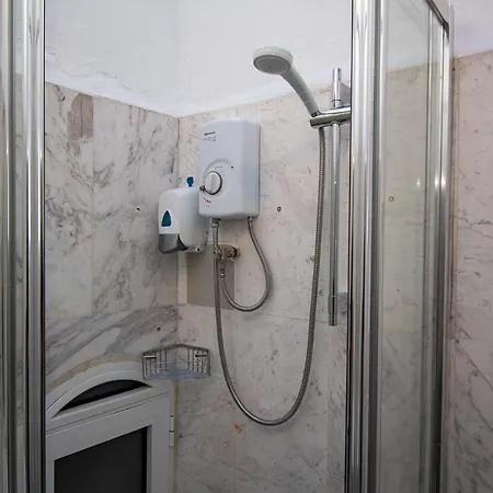 Plousiadi΄s Stone House 아파트 *